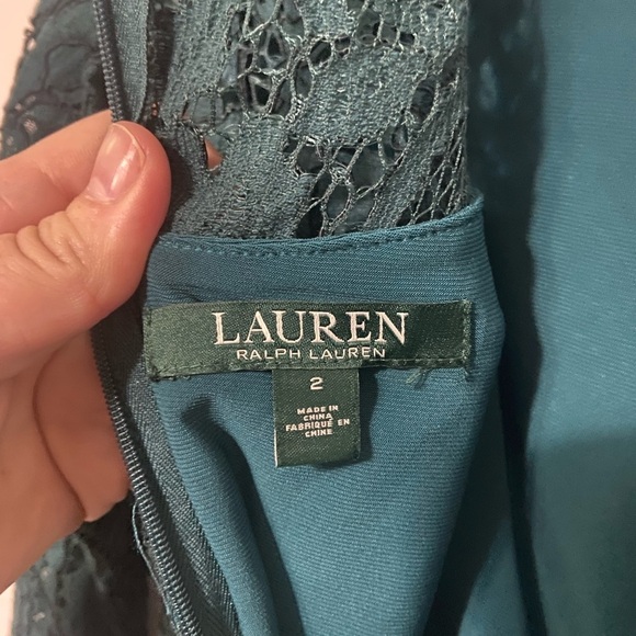 Lauren Ralph Lauren emerald green full lace mother of the bride dress - Picture 9 of 10